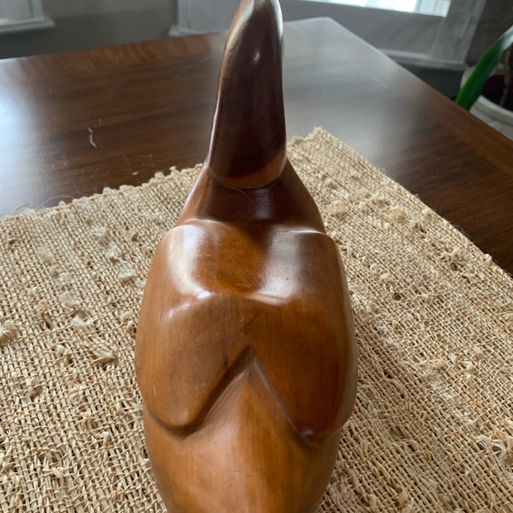 Hand carved wood duck - Picture 4 of 10